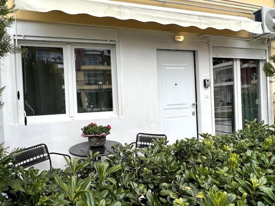 Jimmy'S Pool Apartment Peraia  Exterior photo